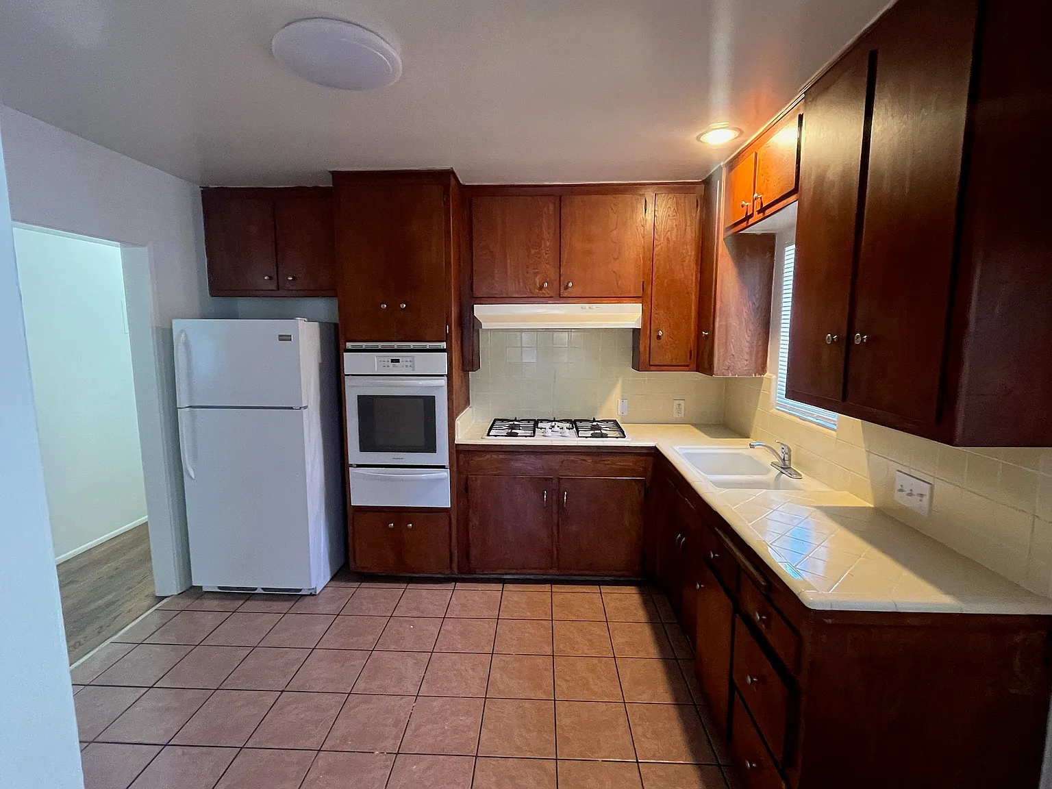 2 bed, 1.5 bath, $1,875 — Photo 3