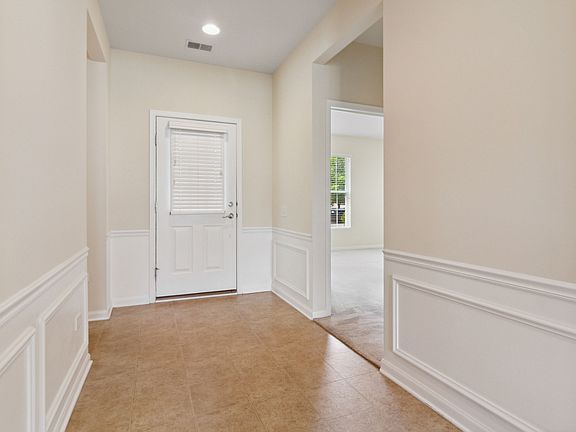 3rd image of 14524 Tawny Ln