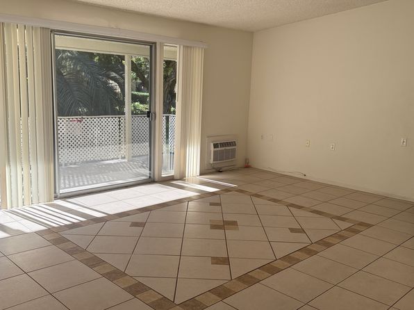 76 Calle Aragon Unit U