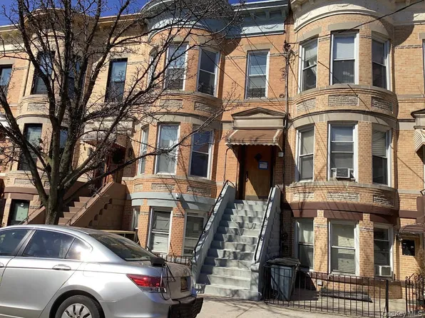 6071 70th Ave, Maspeth, NY 11378