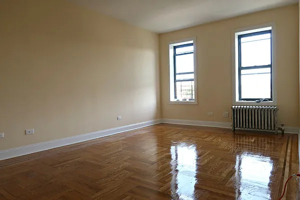 Rented by Level Group | media 5