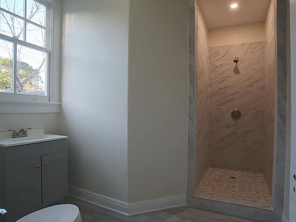 5th image of 7325 Sycamore St #A