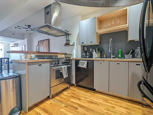 Rented by Spire Group | media 17