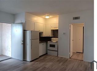 3828 Hazelwood St APT 34, Las Vegas, NV 89119