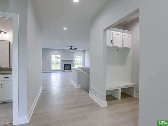 4th image of 20911 Sandstone Ln