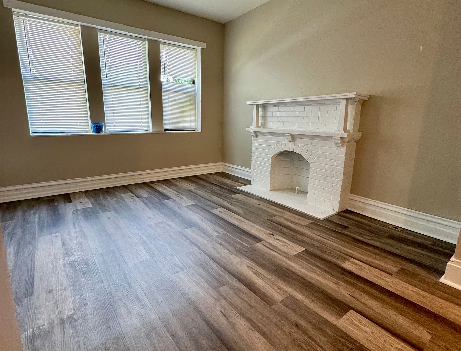 1 bed, 725 sqft, $1,195 — Photo 3