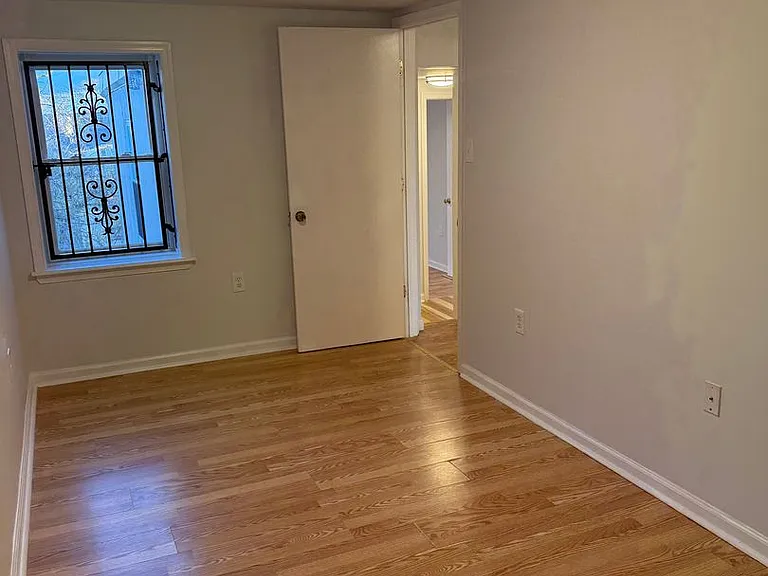 2427 N 10th Street — Photo 11