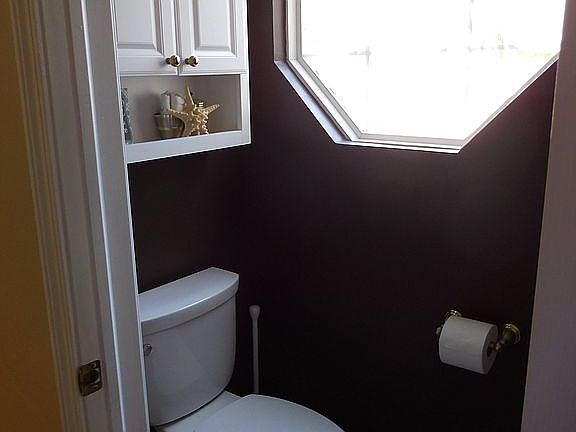 main floor powder bath