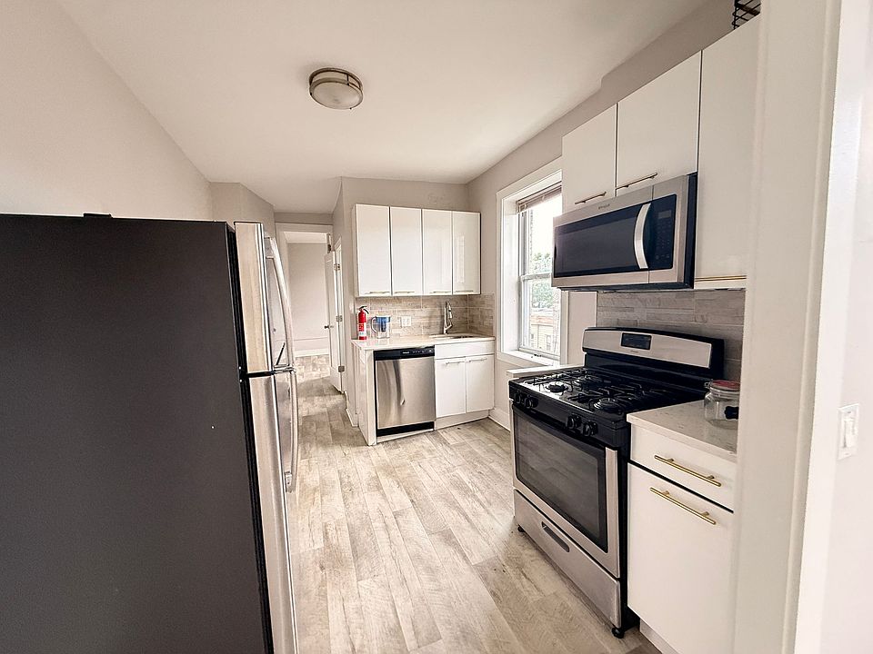 1st image of 303 58th St #15E