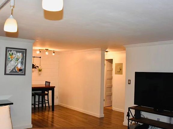 4th image of 1243 Gaylord St APT 108