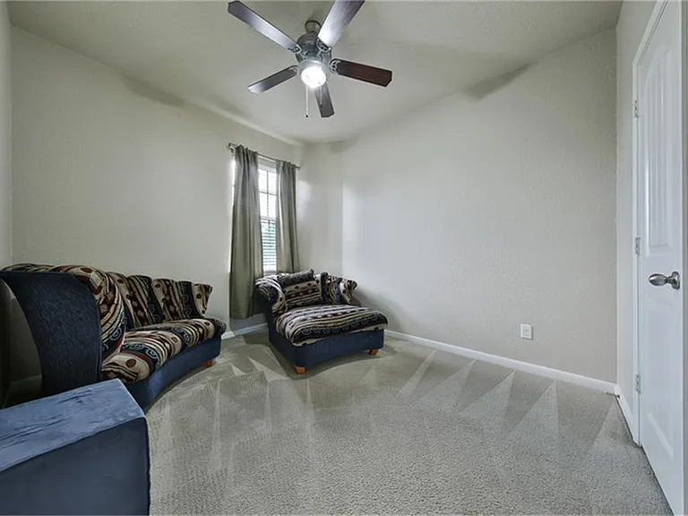 139 Sweet Leaf Grove Ln — Photo 18