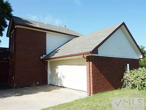 2nd image of 116 Meadow Creek Dr