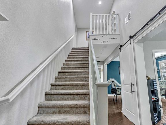 3rd image of 5278 Klingsell Place