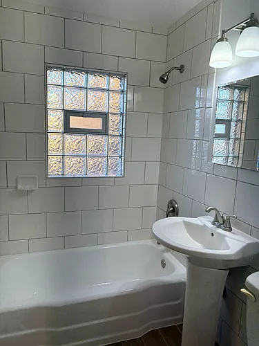 2306 W 5th Ave Photo 1
