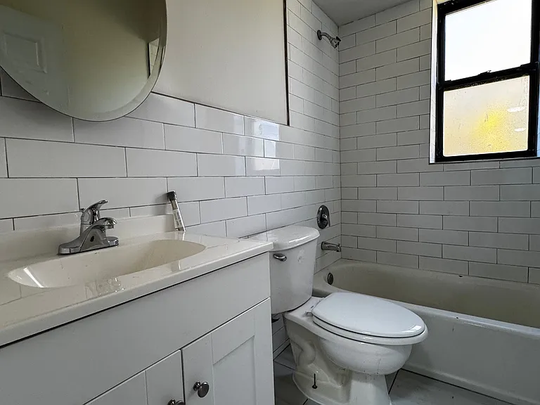 65 Summit Ave #304 — Photo 11