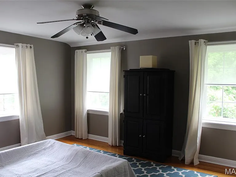 1119 Sanford Ave — Photo 25