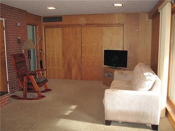 5th image of 1524 Cahill Dr