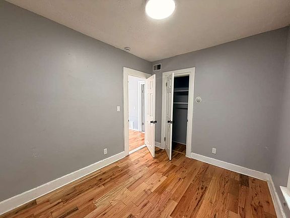 2nd image of 23 Hallock St #D1