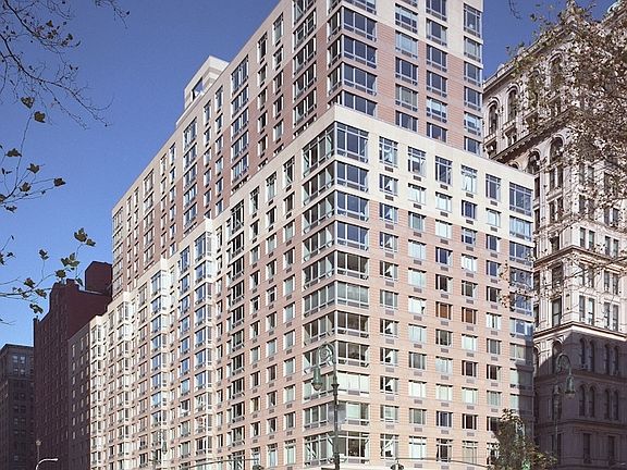 3rd image of 111 Worth St APT 16A