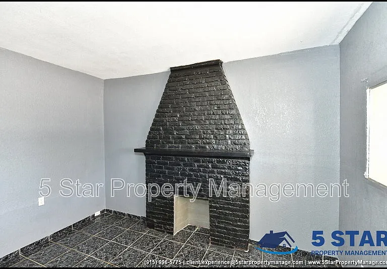 4425 La Luz Ave — Photo 10