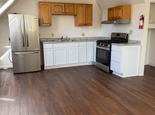 65 Peter St, Buffalo, NY 14207