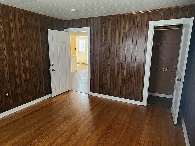 314 Martin Ave — Photo 4