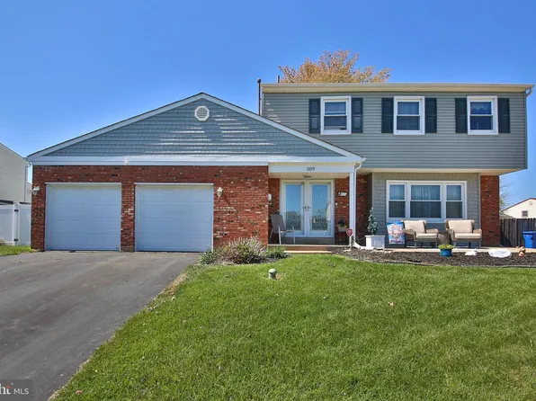 509 Ehret Rd, Fairless Hills, PA 19030