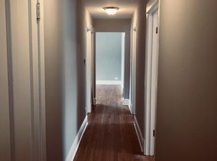 2857 N Ridgeway Ave #2F, Chicago, IL 60618