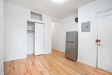 Rented by Waldstar Real Estate LLC