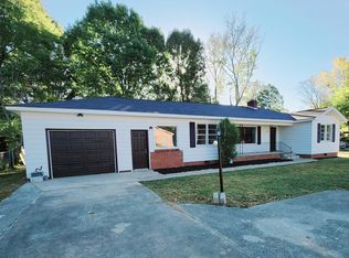 1422 Somerville Rd SE, Decatur, AL 35601