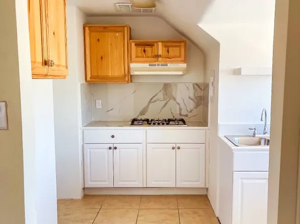 340 W 10th St #C, San Bernardino, CA 92410