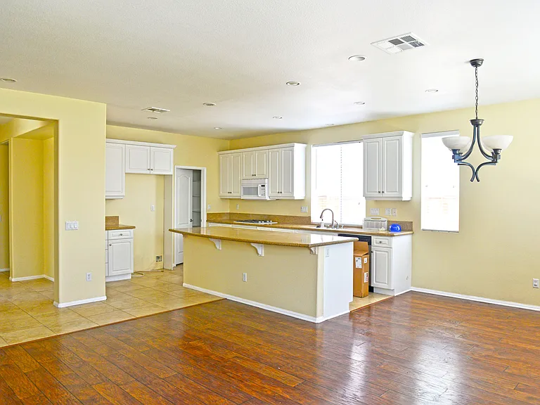 45767 Klamath Ct — Photo 12