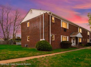 9A Juniper Ln, Eatontown, NJ 07724