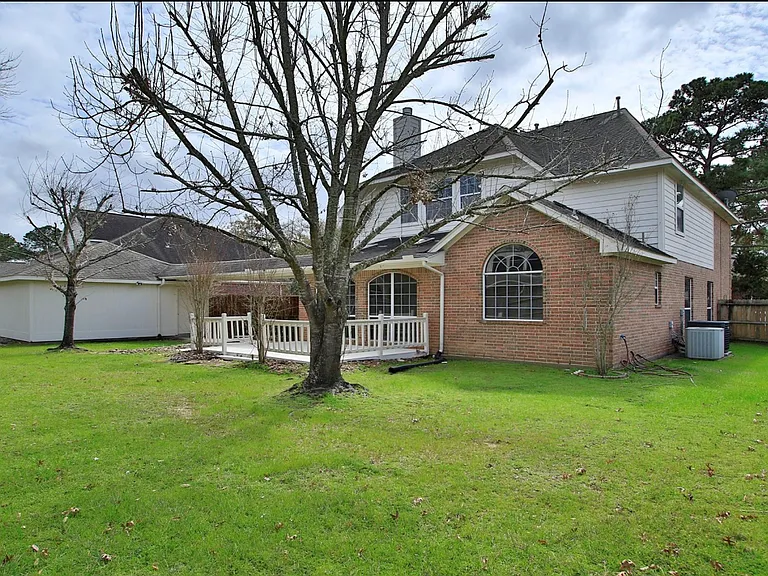 15710 Cascading Brook Way — Photo 40