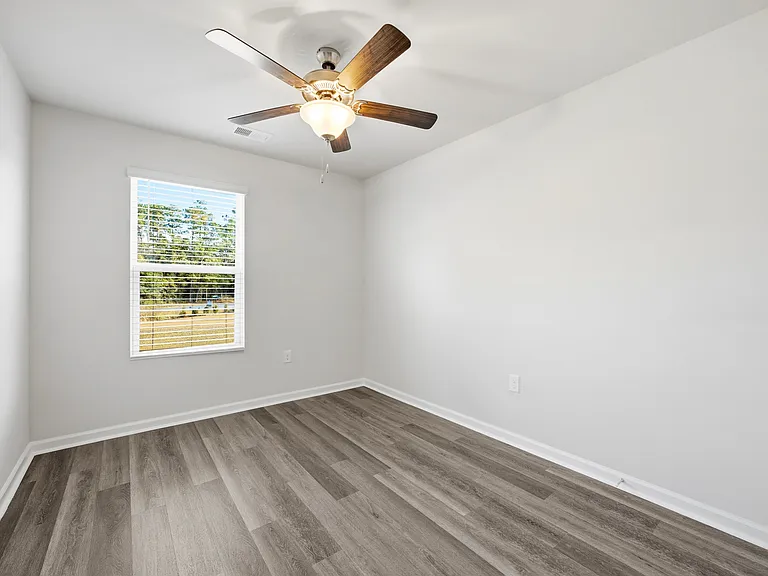 604 Golden Resin Rd — Photo 14