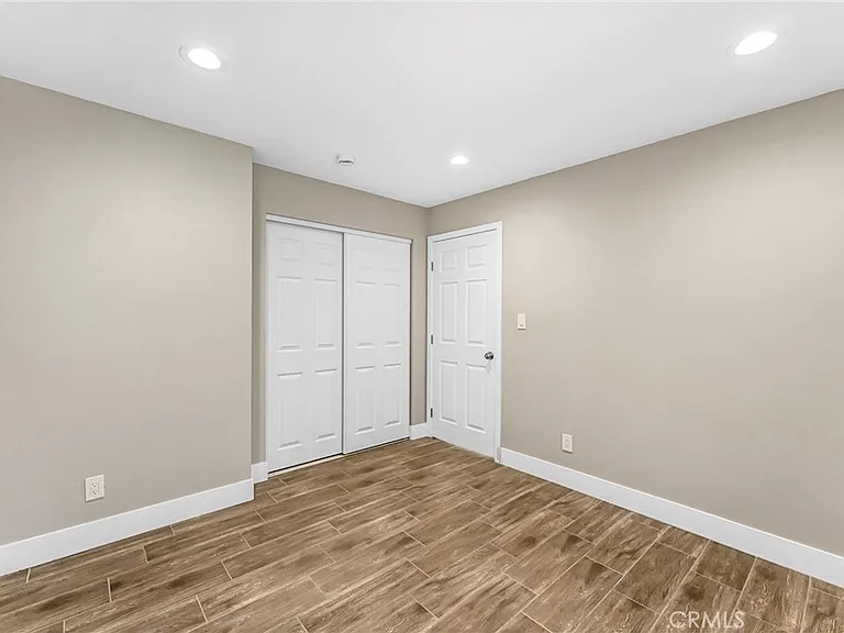 2417 W Stanford St — Photo 12