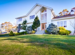 12 N Ridge Rd, Pomona, NY 10970