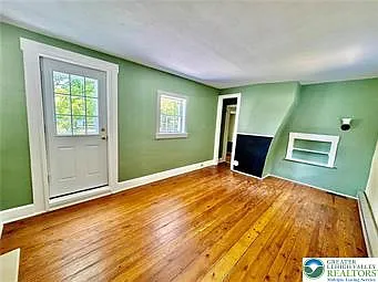 6024 Front St — Photo 10