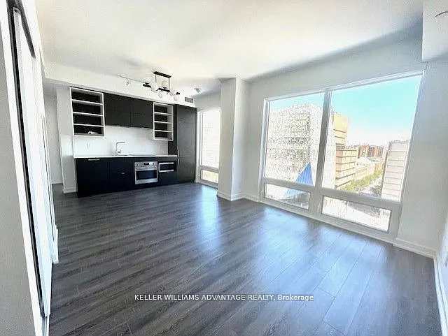 20 Edward St #802 — Photo 10