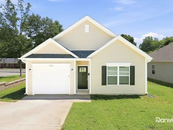 406 Killian Ave, Mount Holly, NC 28120
