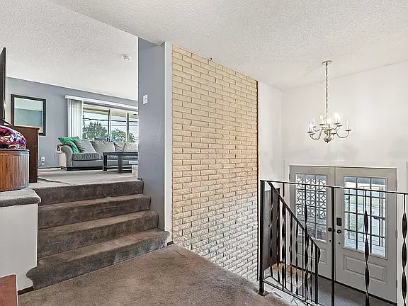 703 Guernsey St — Photo 11