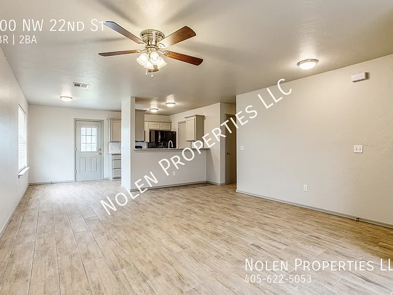 800 NW 22nd St — Photo 6