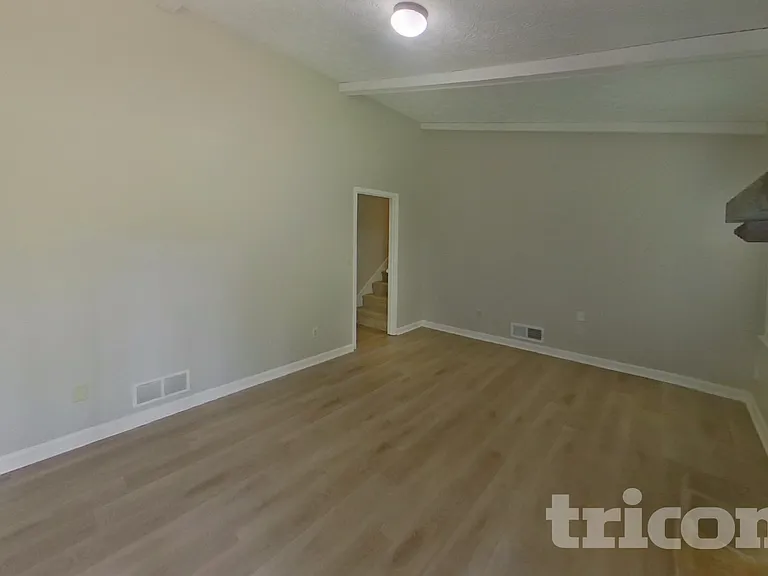 1763 Lamancha Dr — Photo 2