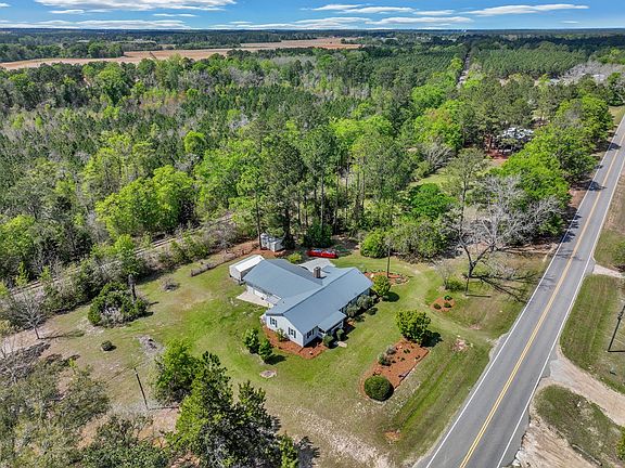 2nd image of 3981 Old Doerun Rd