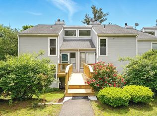 27 Pheasant Run #27, Cromwell, CT 06416