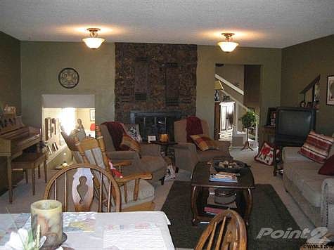 3rd image of 1275 Goodrich Dr