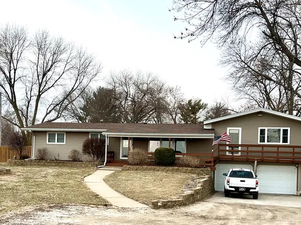 1457 National Ave, Fort Dodge, IA 50501