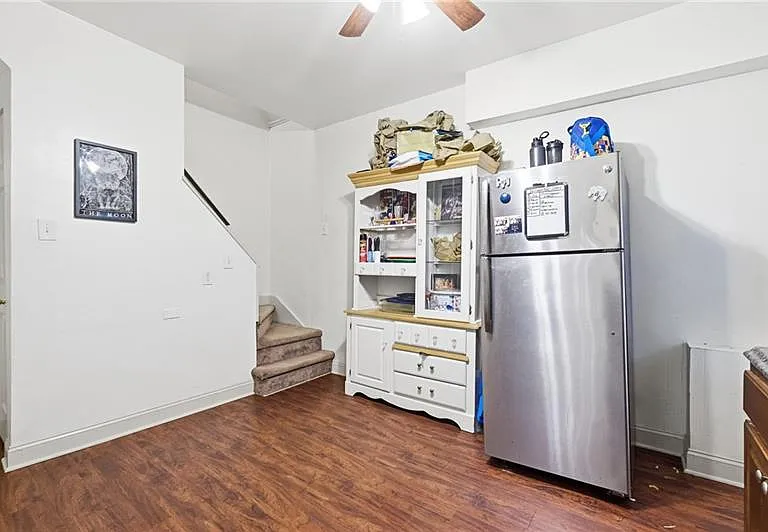 2325 Larkins Way — Photo 7
