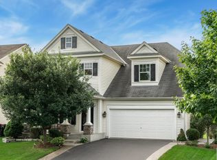 2263 Clover Field Dr, Chaska, MN 55318