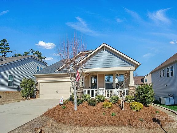 3rd image of 109 Daybreak Ln